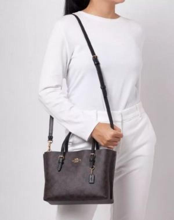 Coach Mollie Tote big size In signature bag with Dust Bag