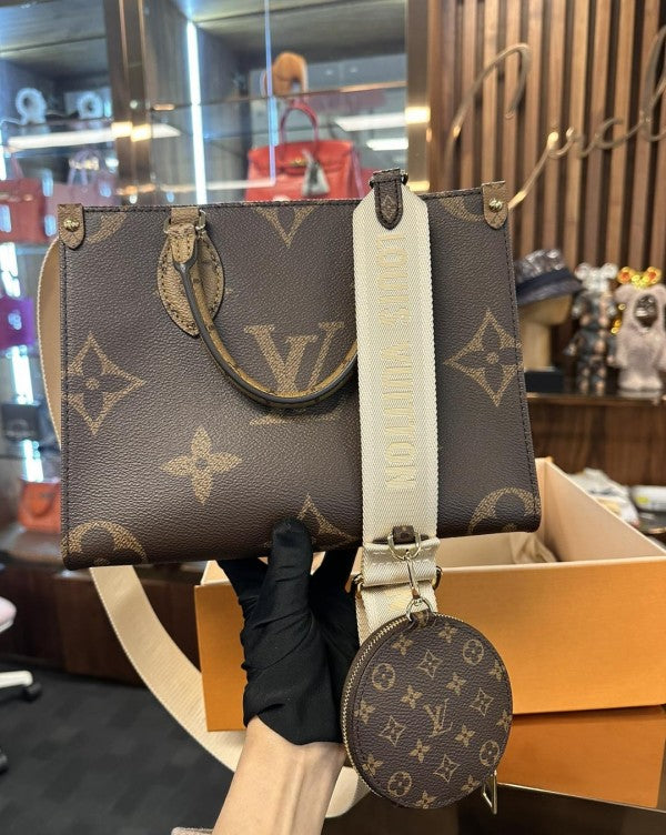 Louis Vuitton On The Go Monogram With OG double box and Dust Bag Including CarryBag (PM)
