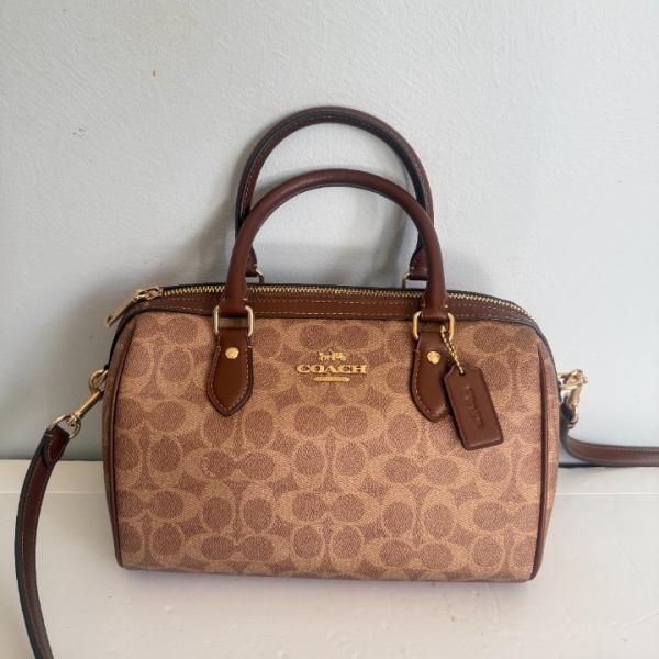 Coach Rowan Handbag Premium Quality With Double Box